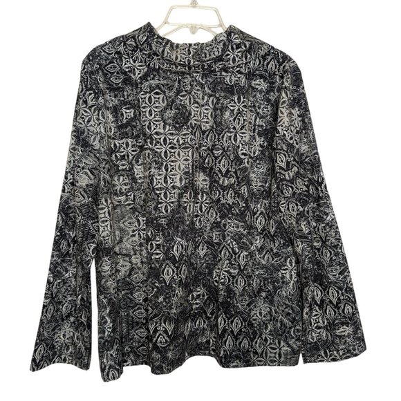 WEEKENDS BY CHICO'S long sleeve zippered front gray lightweight jacket sz 2 sz 1 - Picture 10 of 10